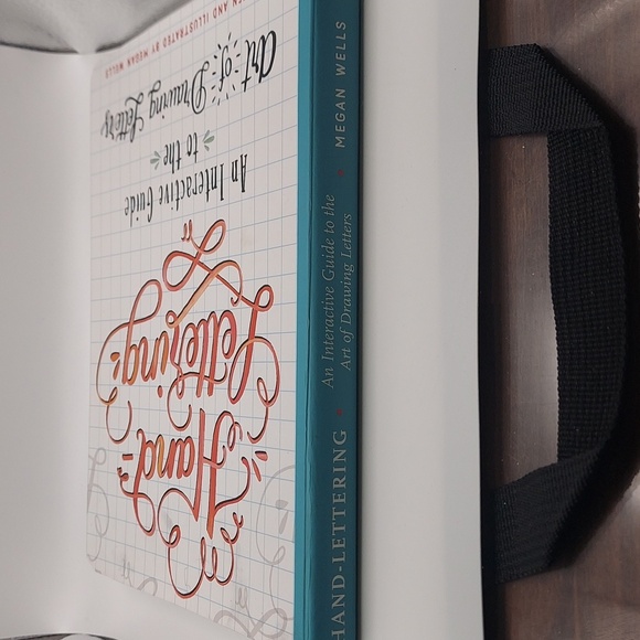 Hand Lettering Book - Picture 3 of 4